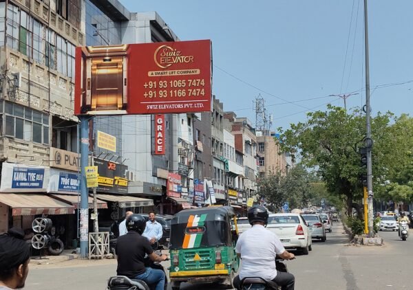 Arya Samaj Road, Outside Bridgestone Showroom, Shri Krishna Dass Marg Crossing - Image 2