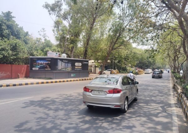 Khan Market-Subramania Bharti Marg - Image 2
