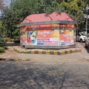 Ashoka Road-Janpath Lane-Opp. Hotel The Royal Plaza