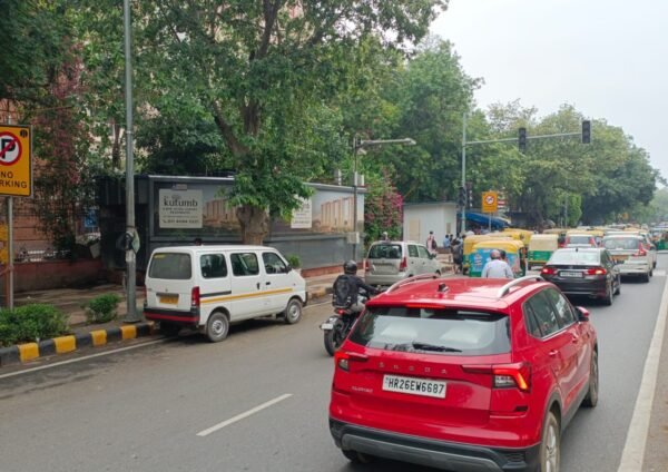 Baba Kharak Singh Road-RML Hospital Gate No. 4 - Image 4