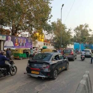 Chelmsford Road-New Delhi Railway Station (1)