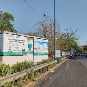 Noida-Link-Road-Mayur-Vihar-Ph-1-Extn.-Near-Samachar-Appartment