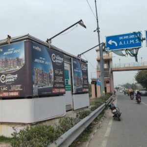 Noida-Link-Road-Mayur-Vihar-Ph-1-Extn.-Opp.-Samachar-Appartment