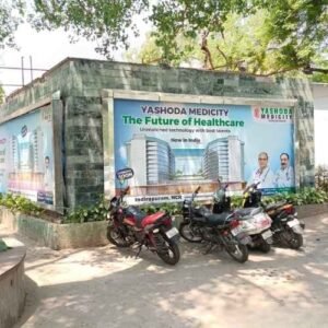 SPM in Parking at Mother Teresa crescent No (1)