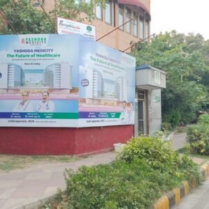 Sri-Aurobindo-Marg-Near-Jor-Bagh-Metro-Station-Gate-No.