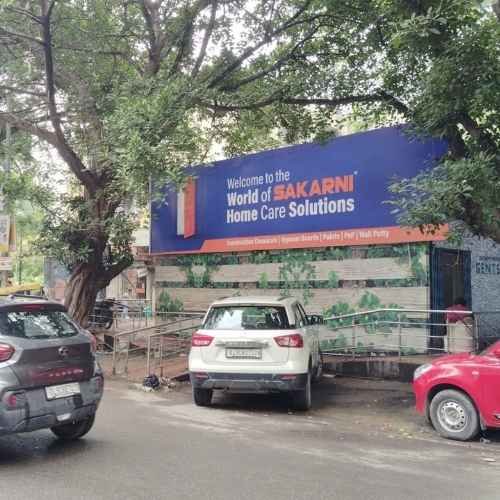 Janakpuri-C 1 Block Market - Image 4