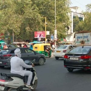 Shivaji Marg-Najafgarh Road-Rajouri Garden-Kukreja Hospital Crossing