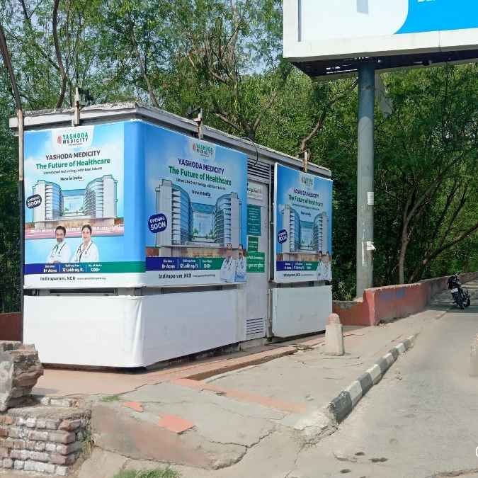 Vikas Marg Sakarpurh Chungi going towards ITO 1