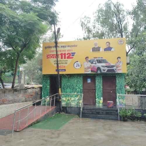 Janakpuri-A1/B-Block-DDA Market - Image 3